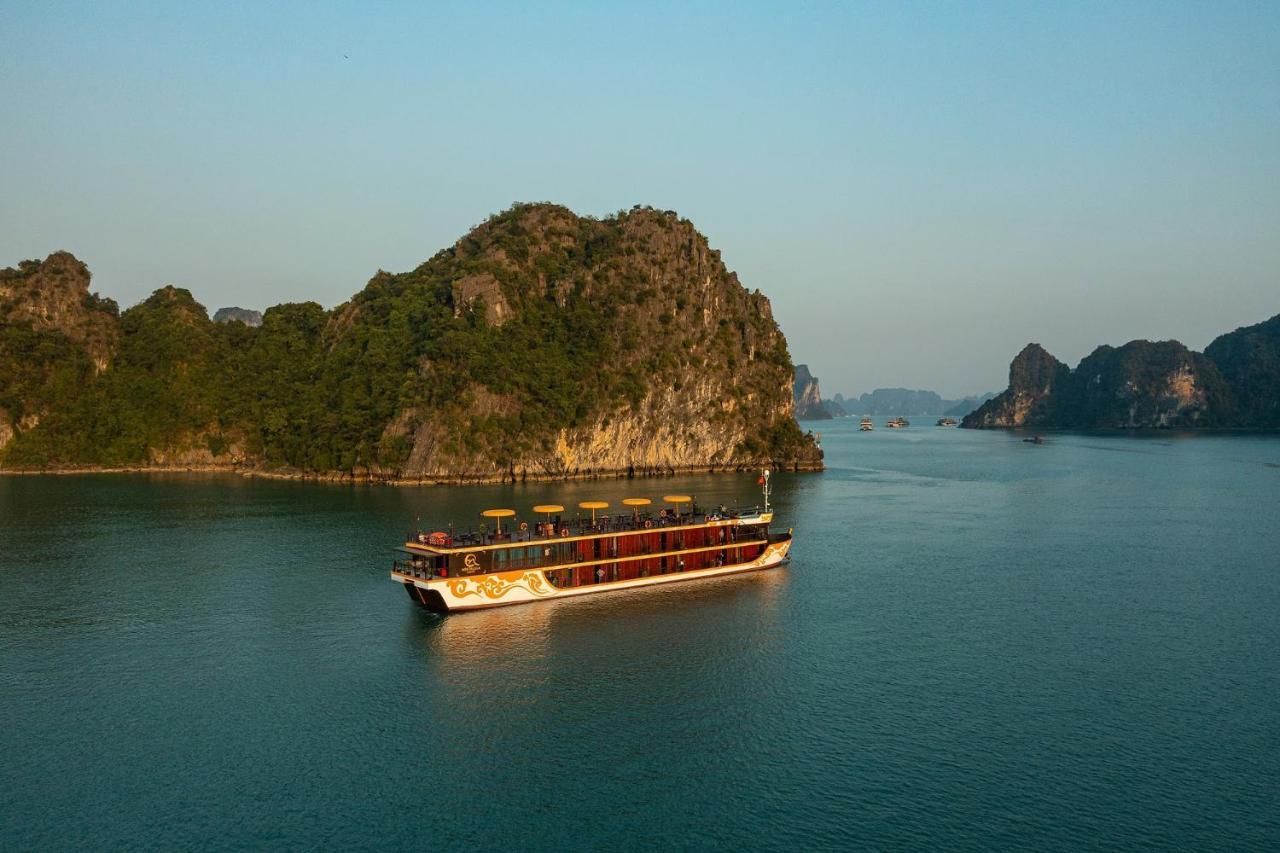 Nostalgia Halong Cruise Hotel Ha Long Exterior foto